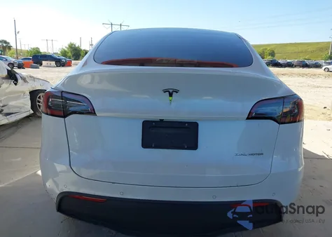 2022 Tesla Model Y Long Range Dual Motor All-Wheel Drive из США, поврежденный, VIN 7SAYGDEE8NA021164